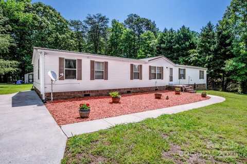 161 Crystal Bay Drive, Mooresville, NC 28115