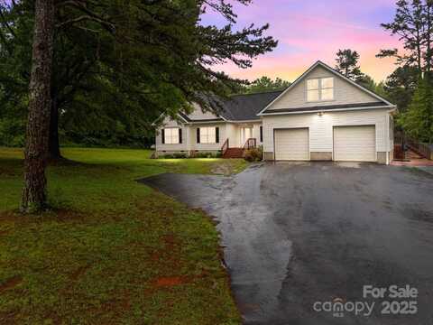 140 Ribbon Circle, Lincolnton, NC 28092