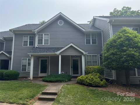 2958 Iron Gate Lane, Charlotte, NC 28212