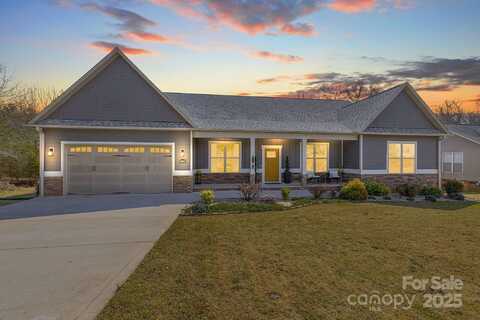 142 Hawk Nest Lane, Campobello, SC 29322