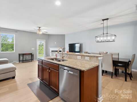 3306 Yarmouth Lane, Gastonia, NC 28056