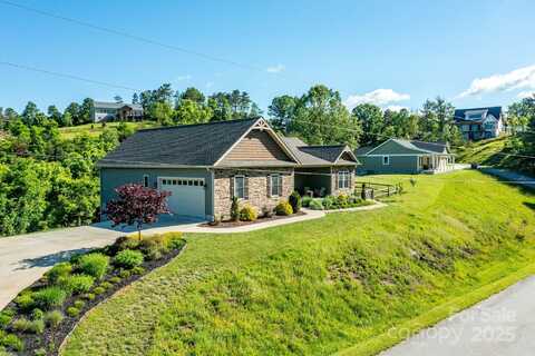5 S Pine Drive, Weaverville, NC 28787