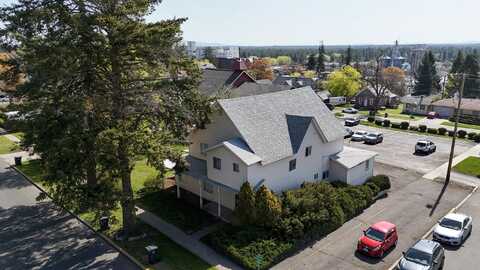 201 5th St, Cheney, WA 99004