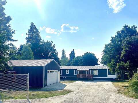407 N Main St, Springdale, WA 99109