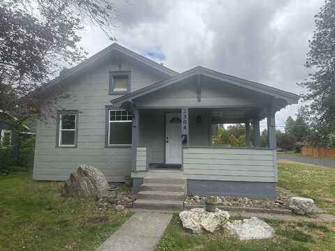 2304 W Glass St, Spokane, WA 99205