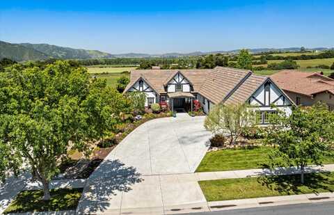 571 Oak Ridge Road, SOLVANG, CA 93463