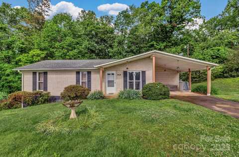676 Arrowhead Trail, Marion, NC 28752