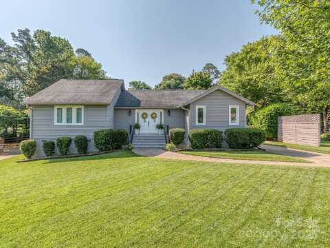 214 Wilcrest Drive, Matthews, NC 28105