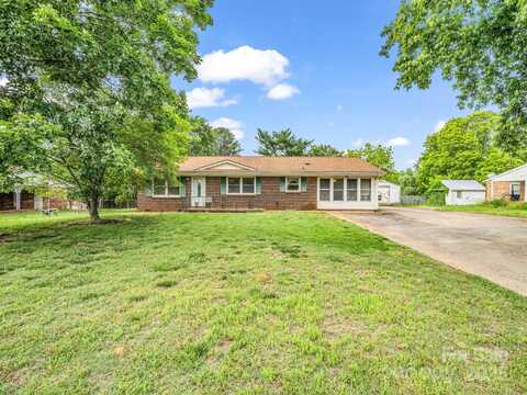 202 College Avenue, Shelby, NC 28152
