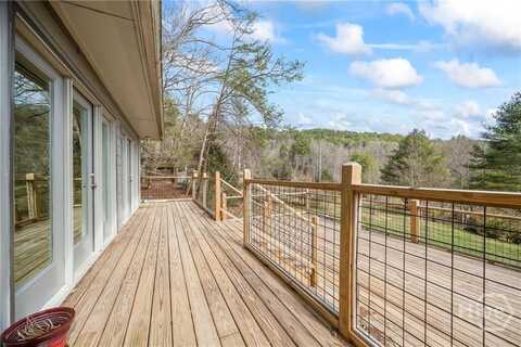 110 Wilderness End, Clarkesville, GA 30523