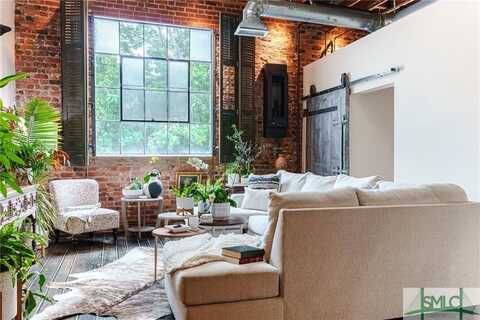 585 White Circle, Athens, GA 30605