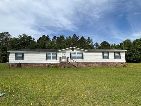 70 Kiwi Court, Wedgefield, SC 29168