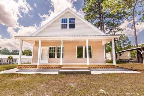 1165 Cleveland St, Elloree, SC 29047