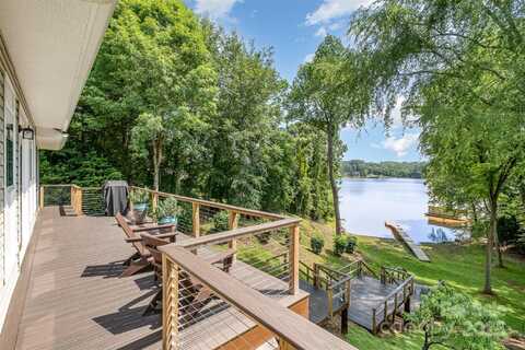 2845 Lakefront Drive, Belmont, NC 28012