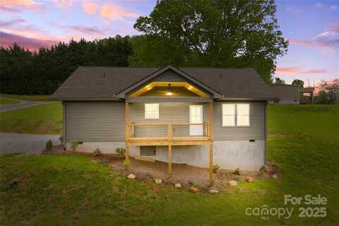 65 Lennon Leigh Lane, Waynesville, NC 28786