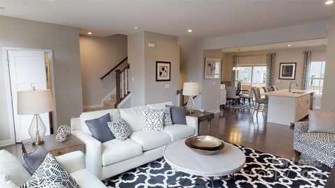 1904 Catkin Lane, Charlotte, NC 28205