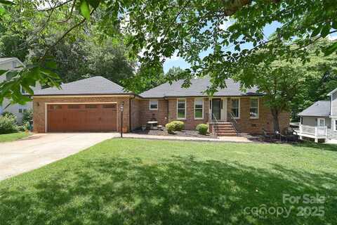 16433 Grapperhall Drive, Huntersville, NC 28078