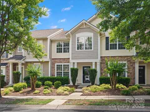 8037 Lynwood Square, Waxhaw, NC 28173
