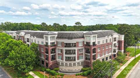 5425 Closeburn Road, Charlotte, NC 28210