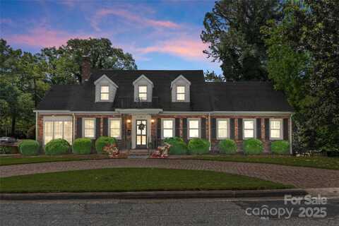222 E Carter Street, Lincolnton, NC 28092
