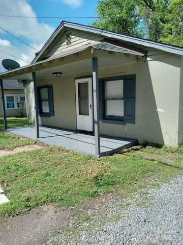 381 N Cleghorn Street, Rutherfordton, NC 28139