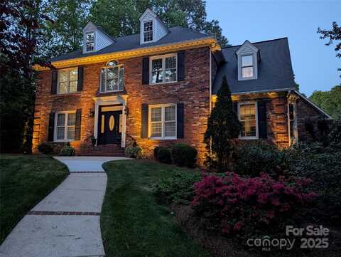 3804 Bellingham Lane, Charlotte, NC 28215