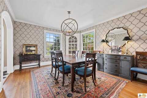707 Leslie Avenue, Glasgow, KY 42141