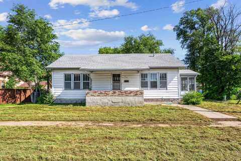 315 W 4th, Wellington, KS 67152
