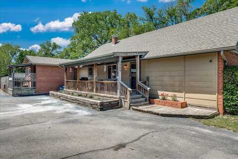 1509 W 29th St N, Wichita, KS 67204