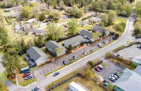 617 Wassamassaw Road, Summerville, SC 29483