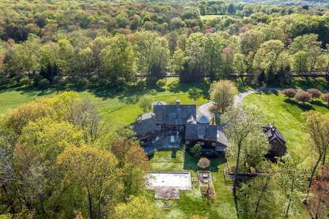 158 Popple Swamp Road, Washington, CT 06794
