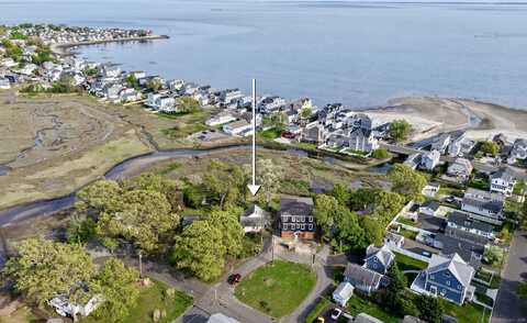 19 Summer Place, Milford, CT 06460