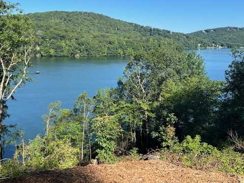 262 Great Plain Road, Danbury, CT 06810