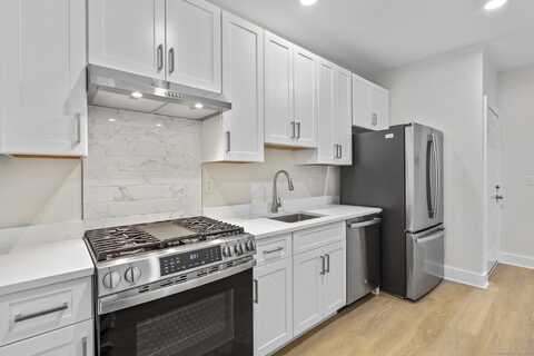 1546 Chapel Street, New Haven, CT 06511