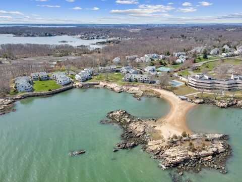 135 Turtle Bay Drive, Branford, CT 06405