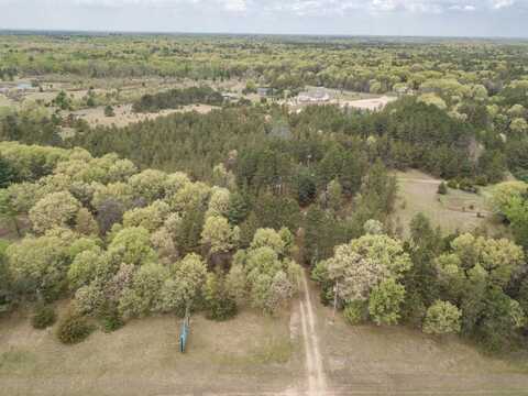 W5536 Highway 21, Necedah, WI 54646