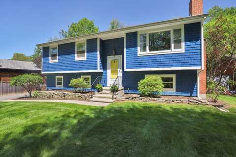 5 Butternut Drive, Farmington, CT 06085