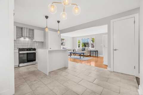 261 High Street, Fairfield, CT 06824