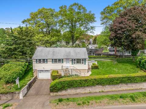 261 High Street, Fairfield, CT 06824
