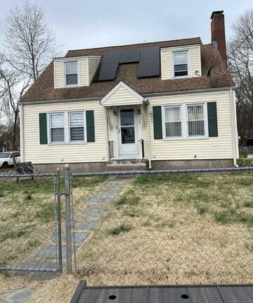 15 Michael Avenue, East Hartford, CT 06111