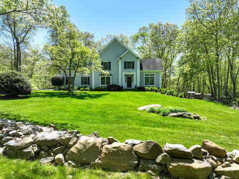14 Clark Road, Lyme, CT 06371