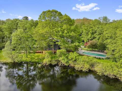 6 Old Orchard Drive, Weston, CT 06883