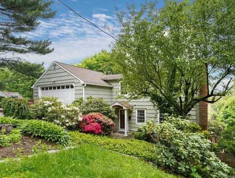 245 Sycamore Terrace, Stamford, CT 06902