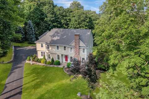 9 Conley Court, Ridgefield, CT 06877
