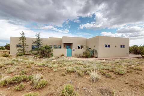 31 Chapala Road, Santa Fe, NM 87508
