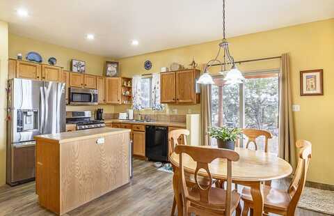 5916 Camino Azul, Santa Fe, NM 87507