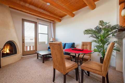 1405 VEGAS VERDES, Santa Fe, NM 87507