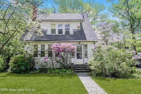 142 Great Kills Road, Staten Island, NY 10308
