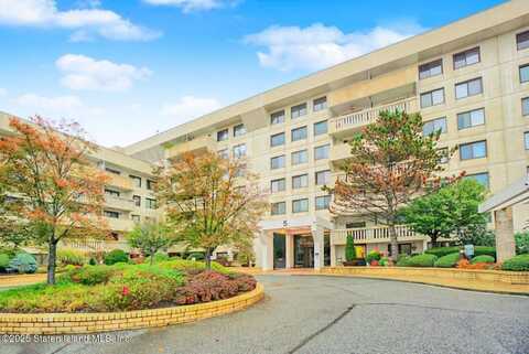 5 Windham Loop, Staten Island, NY 10314
