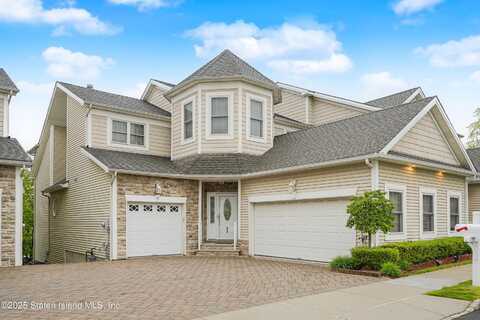 50 Topside Lane, Staten Island, NY 10309